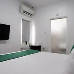 Ara Inn Bed And Breakfast By Ecommerceloka